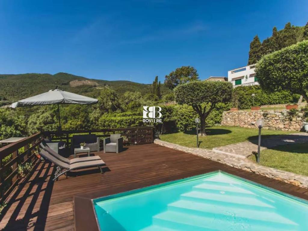 casa indipendente in vendita a Monte Argentario in zona Porto Ercole