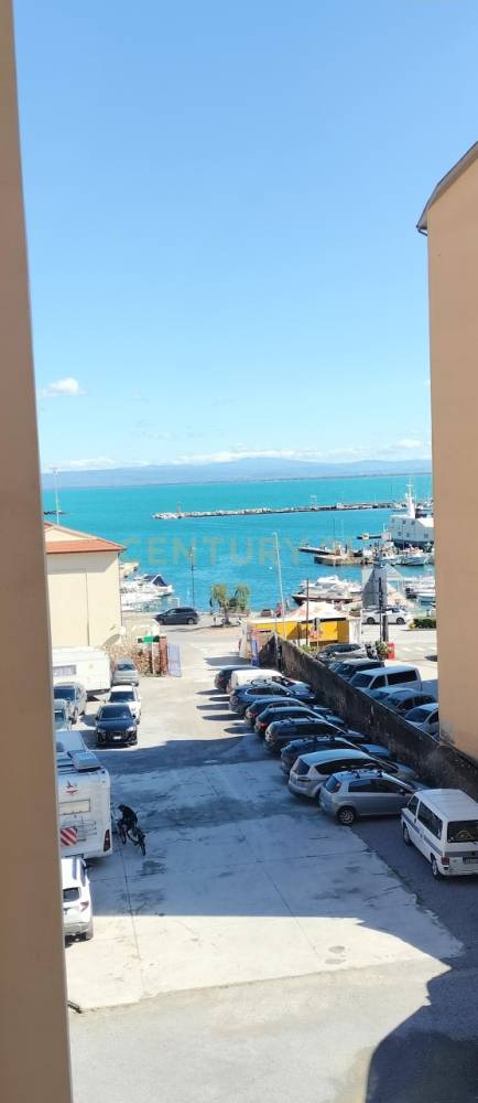 appartamento in vendita a Monte Argentario in zona Porto Santo Stefano