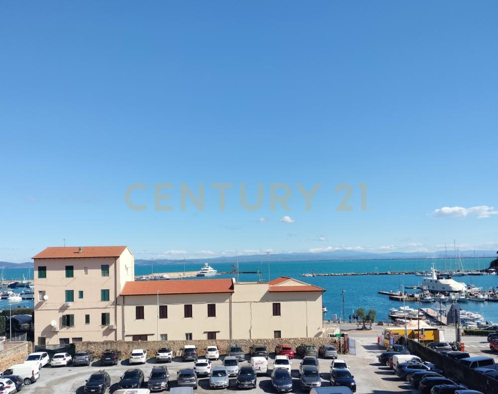 appartamento in vendita a Monte Argentario in zona Porto Santo Stefano