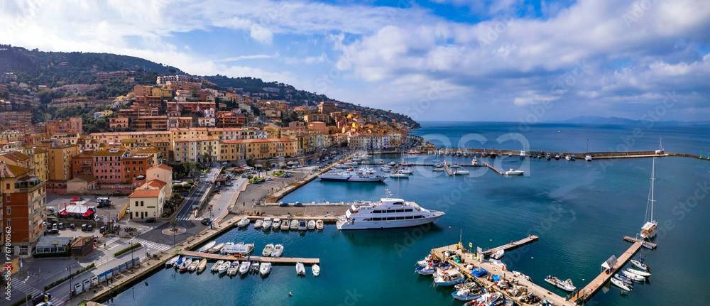 negozio in vendita a Monte Argentario in zona Porto Santo Stefano