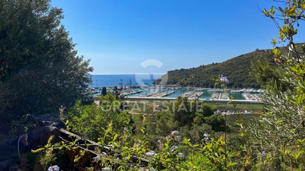 casa indipendente in vendita a Monte Argentario