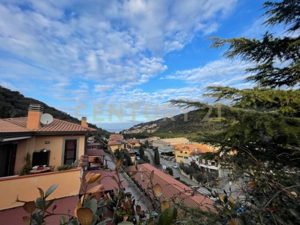 appartamento in vendita a Monte Argentario in zona Porto Santo Stefano