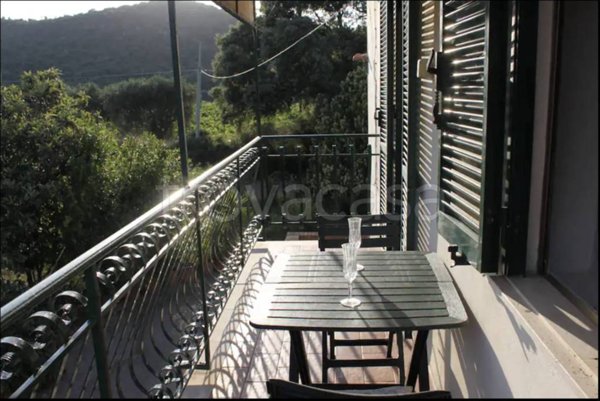 casa indipendente in vendita a Monte Argentario in zona Porto Ercole