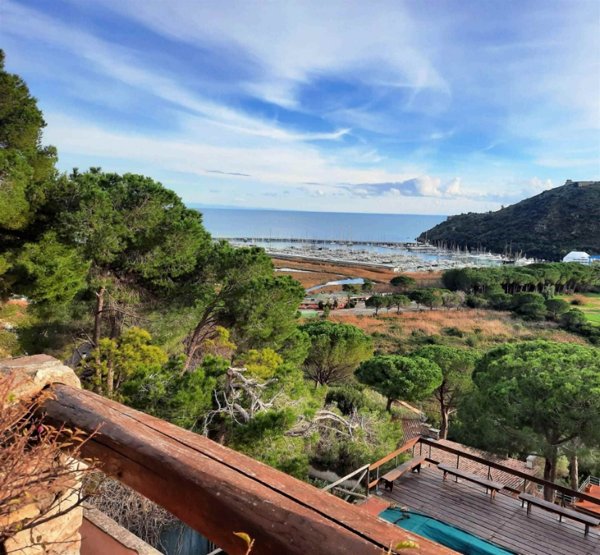 casa indipendente in vendita a Monte Argentario in zona Porto Ercole