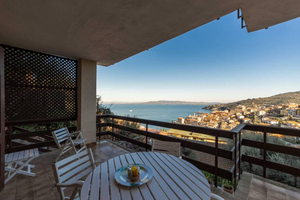 appartamento in vendita a Monte Argentario in zona Porto Santo Stefano