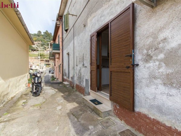 appartamento in vendita a Monte Argentario in zona Porto Santo Stefano