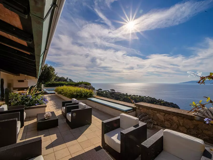 casa indipendente in vendita a Monte Argentario in zona Cala Piccola