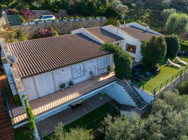 casa indipendente in vendita a Monte Argentario