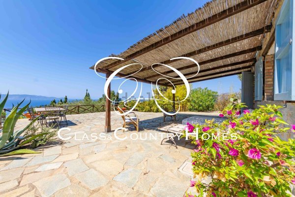 casa indipendente in vendita a Monte Argentario in zona Cala Moresca
