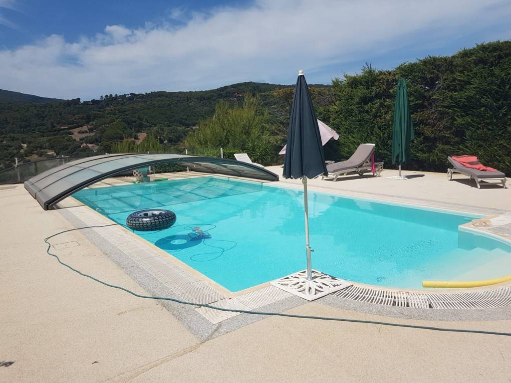 casa indipendente in vendita a Monte Argentario in zona Porto Ercole