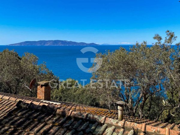 casa indipendente in vendita a Monte Argentario in zona Porto Santo Stefano