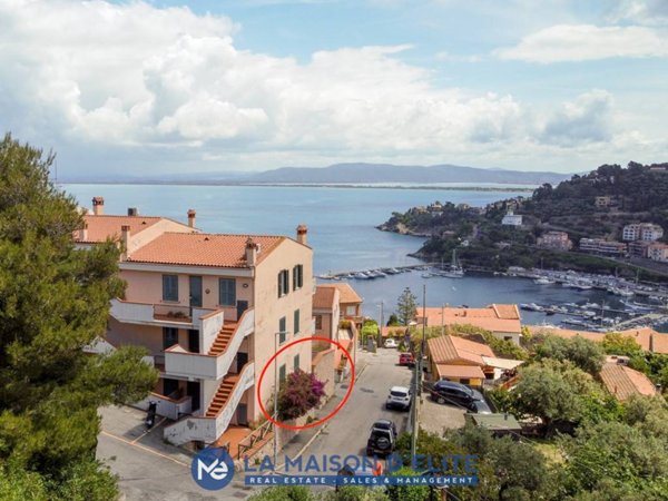 appartamento in vendita a Monte Argentario in zona Porto Santo Stefano