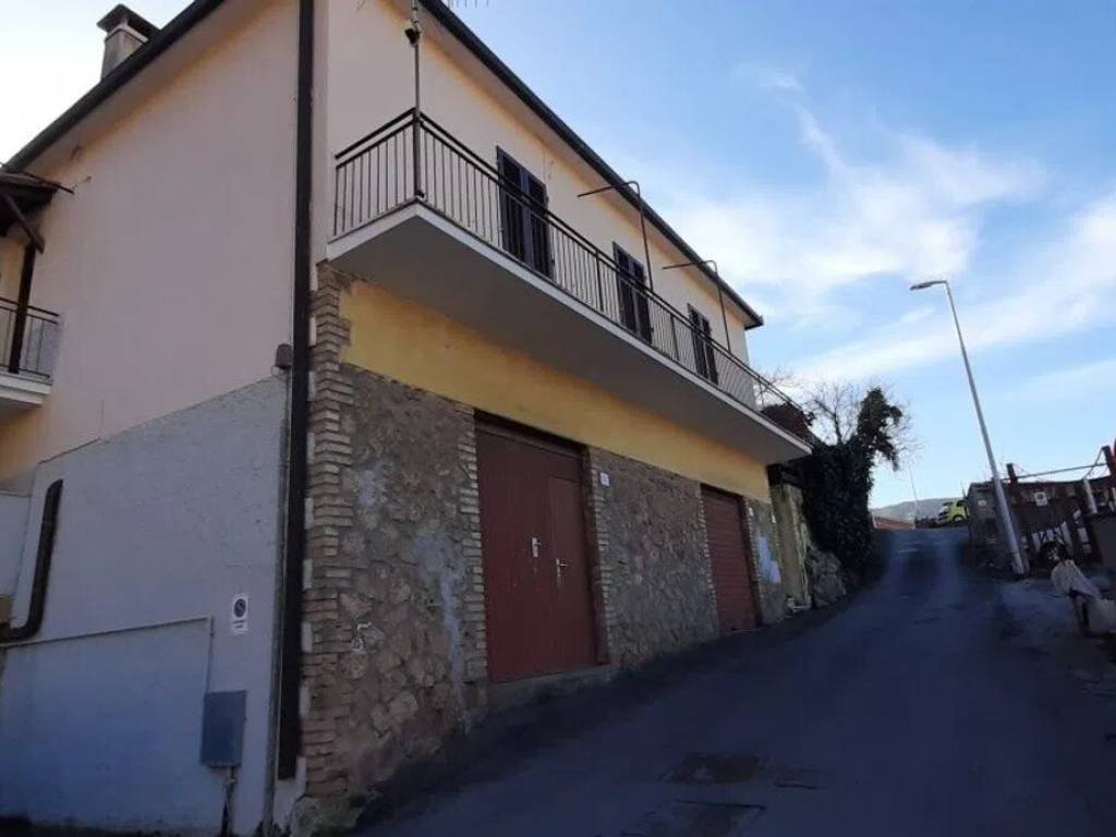 casa indipendente in vendita a Monte Argentario in zona Porto Santo Stefano
