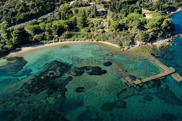 casa indipendente in vendita a Monte Argentario in zona Porto Santo Stefano