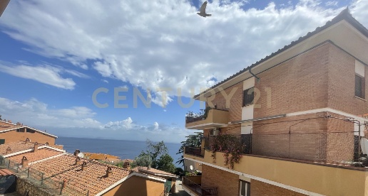 appartamento in vendita a Monte Argentario in zona Porto Santo Stefano