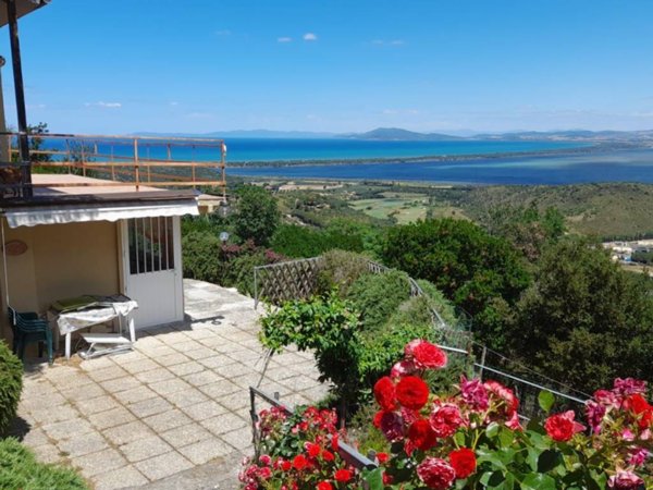 casa indipendente in vendita a Monte Argentario in zona Porto Ercole