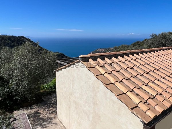 casa indipendente in vendita a Monte Argentario in zona Porto Santo Stefano