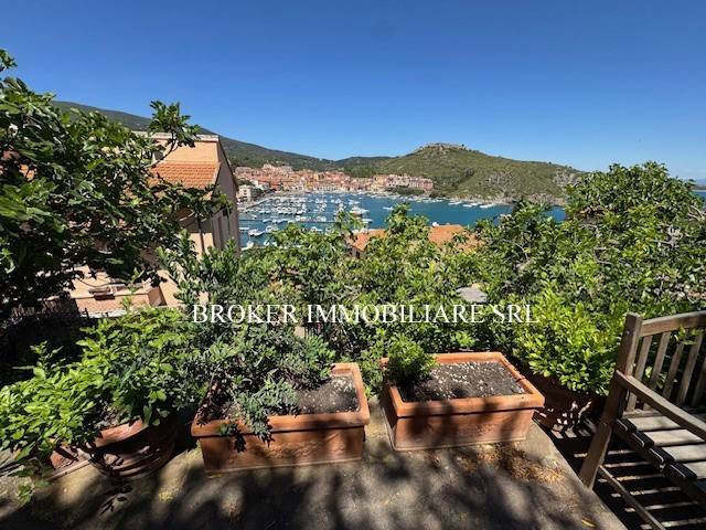 appartamento in vendita a Monte Argentario in zona Porto Ercole