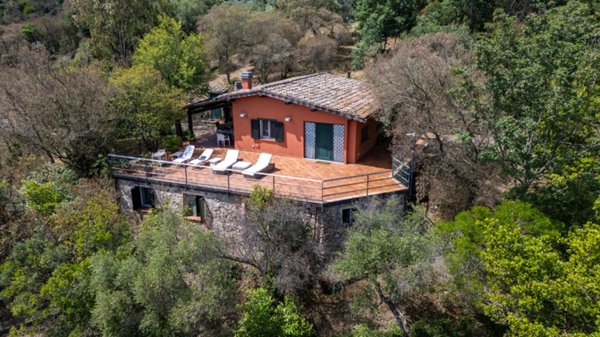 casa indipendente in vendita a Monte Argentario in zona Porto Ercole