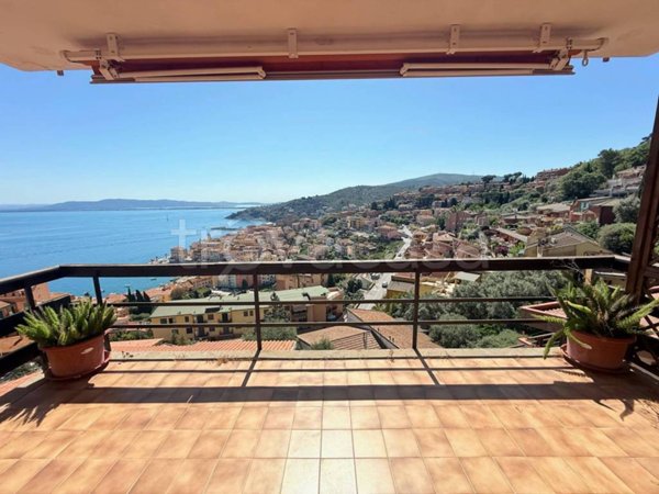 appartamento in vendita a Monte Argentario in zona Porto Santo Stefano
