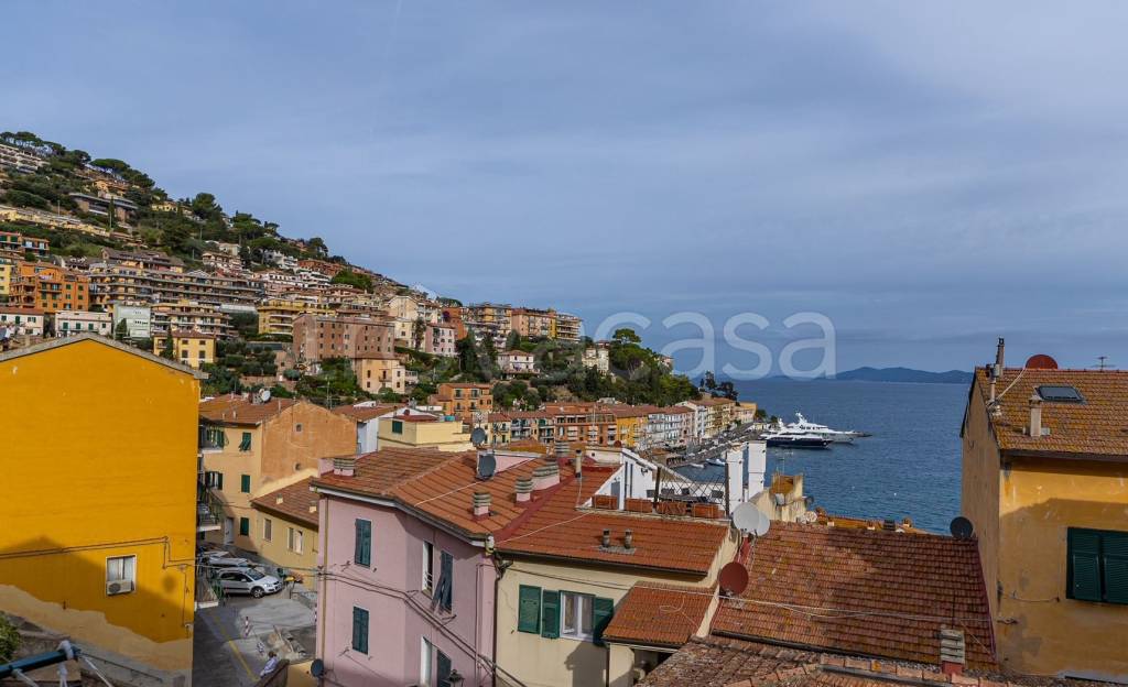 appartamento in vendita a Monte Argentario in zona Porto Santo Stefano