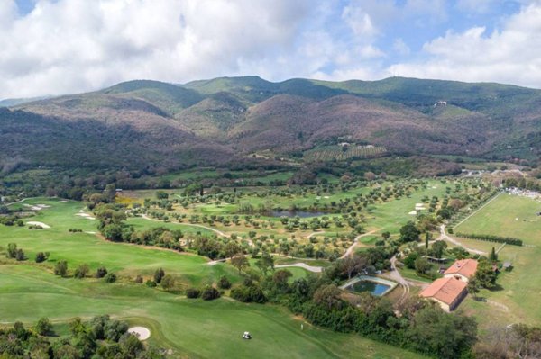 casa indipendente in vendita a Monte Argentario in zona Porto Ercole
