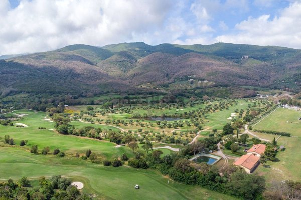 casa indipendente in vendita a Monte Argentario in zona Porto Ercole