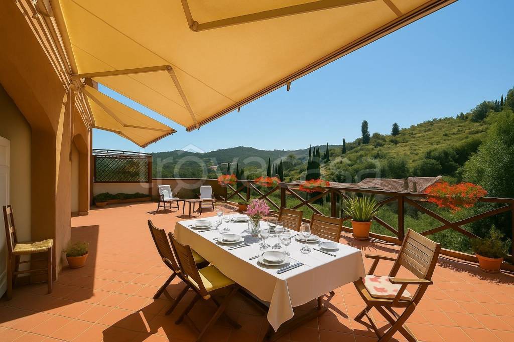 appartamento in vendita a Monte Argentario in zona Porto Santo Stefano