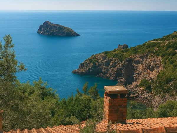 casa indipendente in vendita a Monte Argentario in zona Porto Santo Stefano