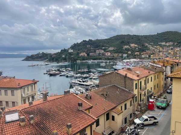 appartamento in vendita a Monte Argentario in zona Porto Santo Stefano