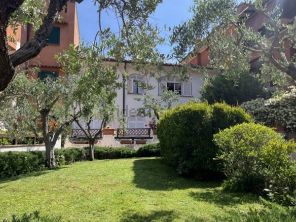 appartamento in vendita a Monte Argentario in zona Porto Ercole