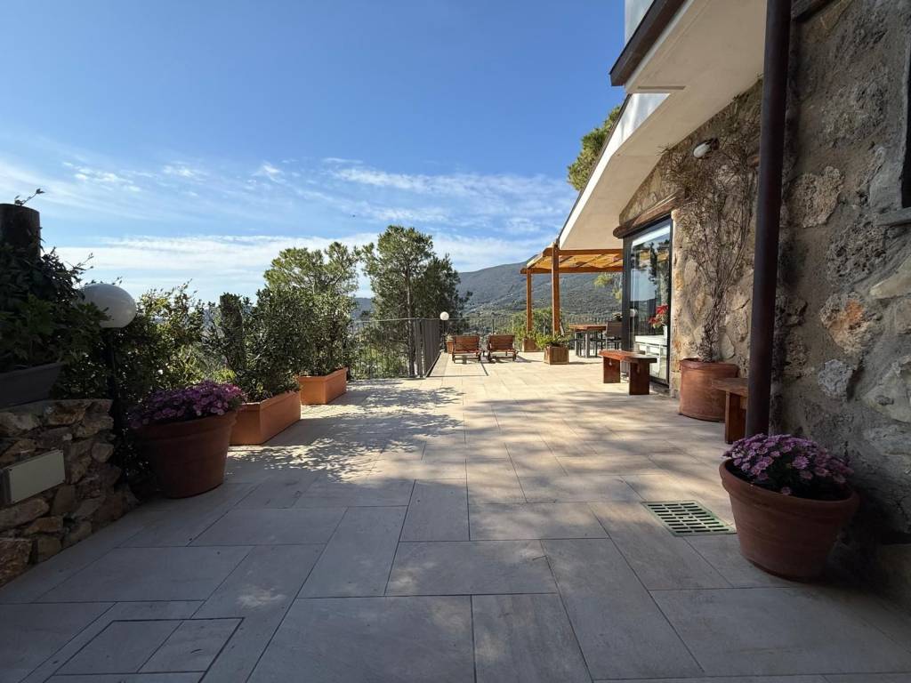 casa indipendente in vendita a Monte Argentario in zona Porto Ercole