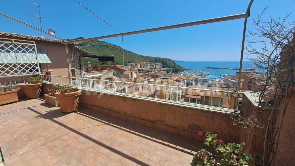 appartamento in vendita a Monte Argentario in zona Porto Ercole