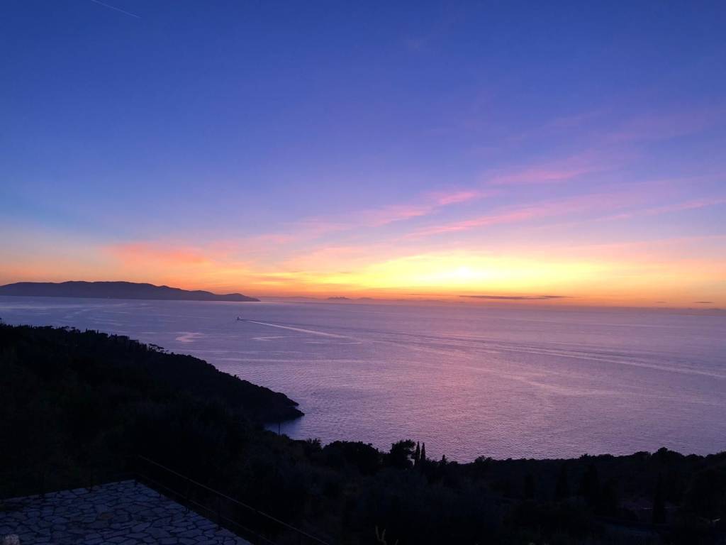 casa indipendente in vendita a Monte Argentario in zona Porto Santo Stefano