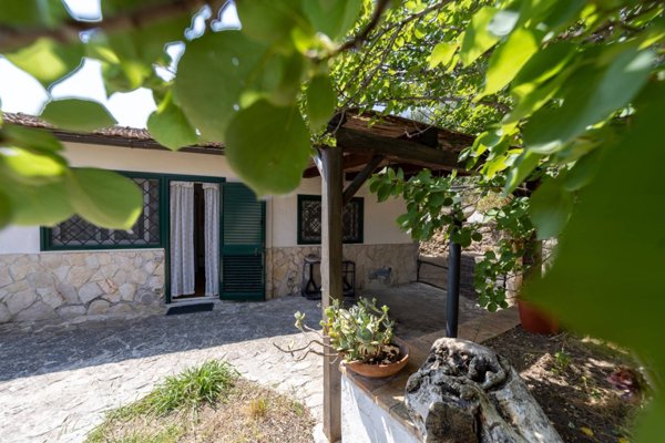 casa indipendente in vendita a Monte Argentario in zona Porto Santo Stefano