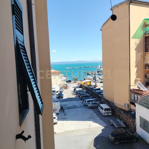 appartamento in vendita a Monte Argentario in zona Porto Santo Stefano