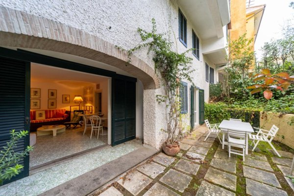 casa indipendente in vendita a Monte Argentario in zona Porto Ercole