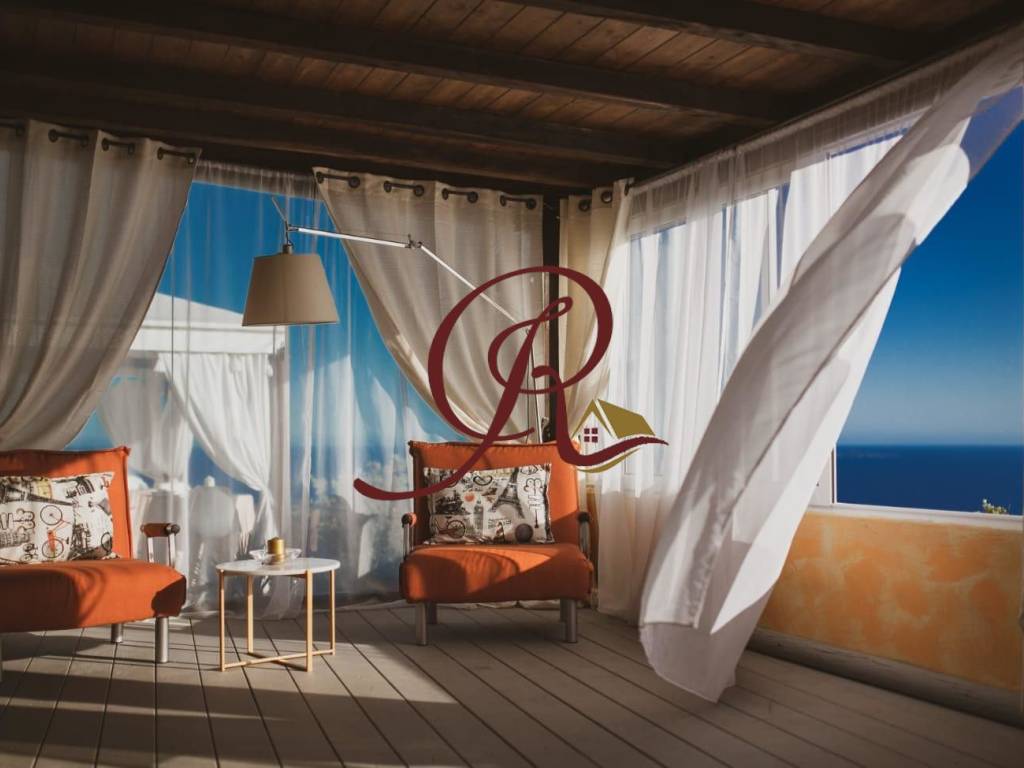 casa indipendente in vendita a Monte Argentario in zona Porto Santo Stefano