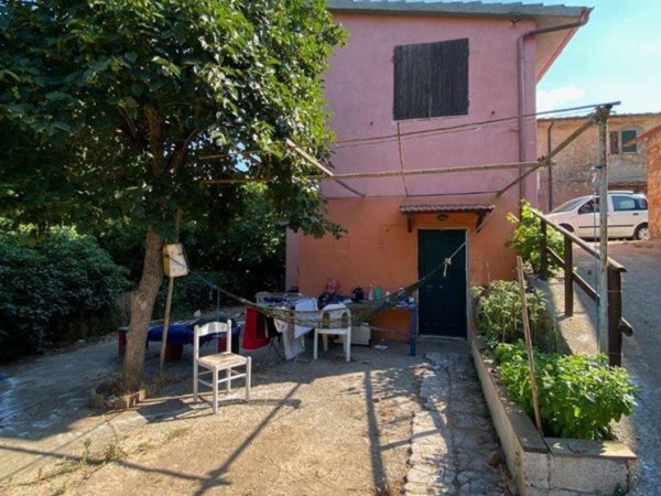 casa indipendente in vendita a Monte Argentario in zona Porto Santo Stefano