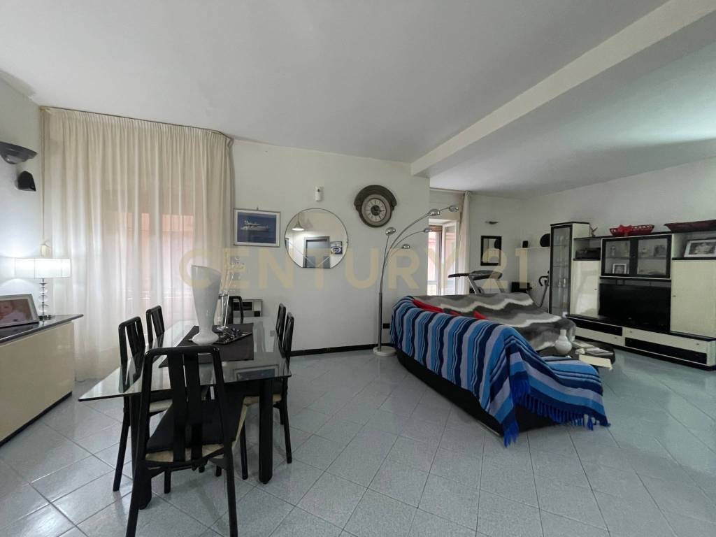 appartamento in vendita a Monte Argentario in zona Porto Santo Stefano