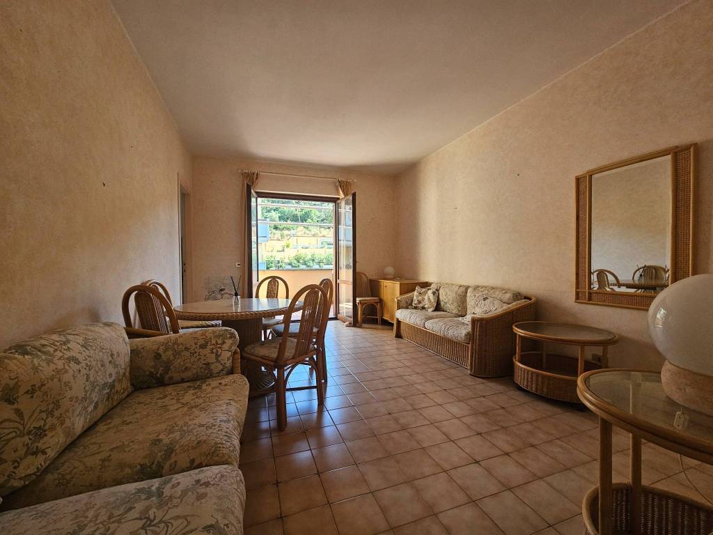 appartamento in vendita a Monte Argentario in zona Porto Ercole