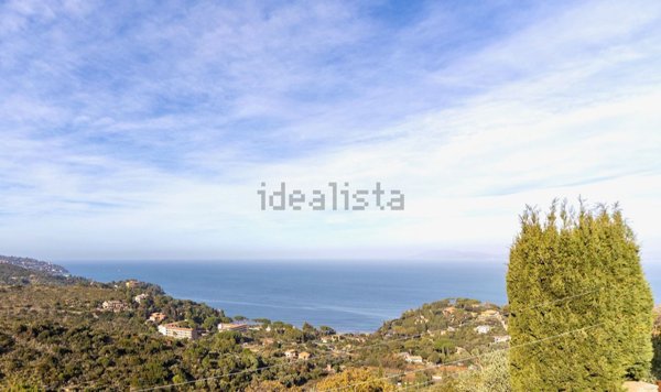 appartamento in vendita a Monte Argentario in zona Porto Santo Stefano