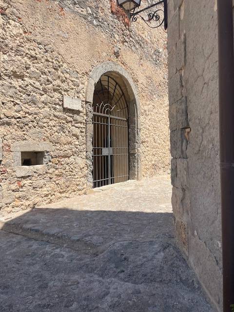 negozio in vendita a Monte Argentario in zona Porto Ercole