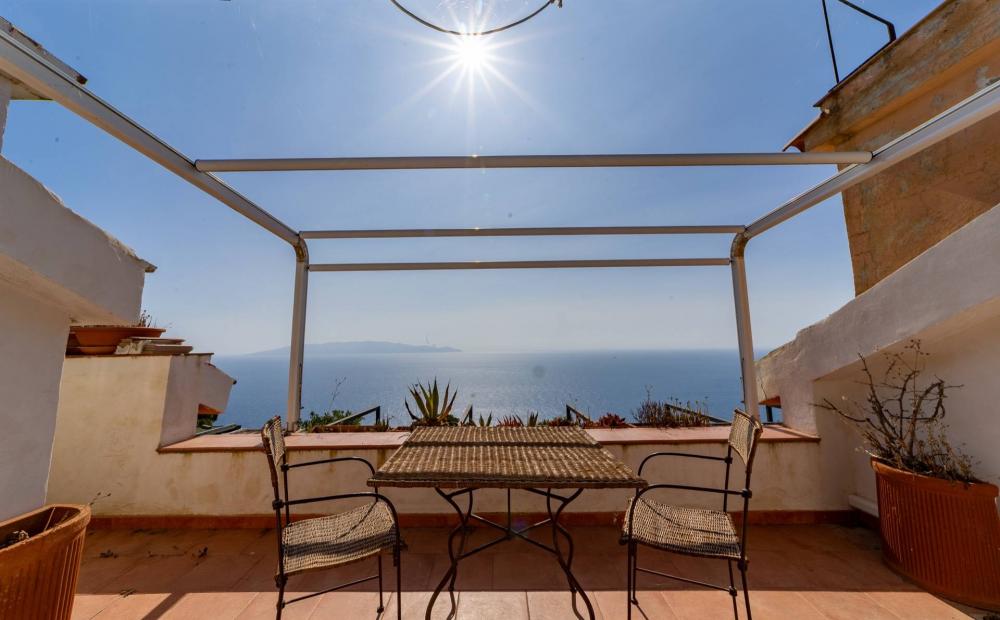 appartamento in vendita a Monte Argentario in zona Porto Santo Stefano