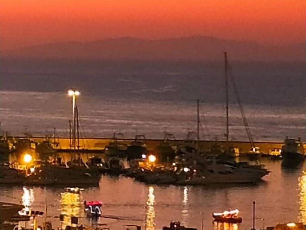 appartamento in vendita a Monte Argentario in zona Porto Santo Stefano
