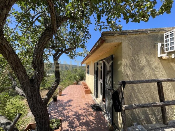 appartamento in vendita a Monte Argentario in zona Porto Santo Stefano