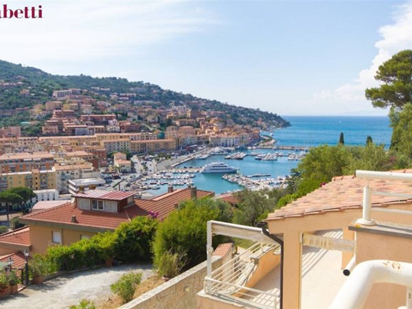 appartamento in vendita a Monte Argentario in zona Porto Santo Stefano