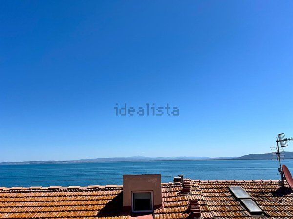 appartamento in vendita a Monte Argentario in zona Porto Santo Stefano