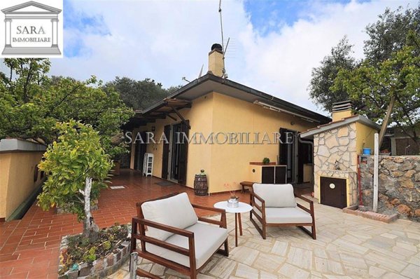 casa indipendente in vendita a Monte Argentario in zona Porto Santo Stefano