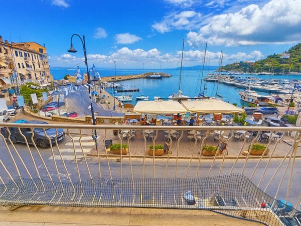 appartamento in vendita a Monte Argentario in zona Porto Santo Stefano